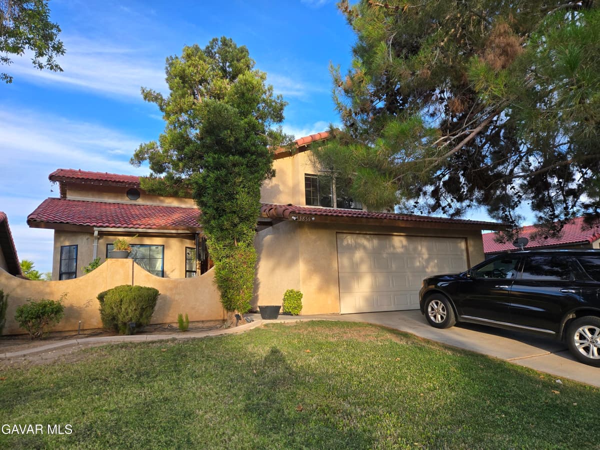 43836 Emile Zola Street