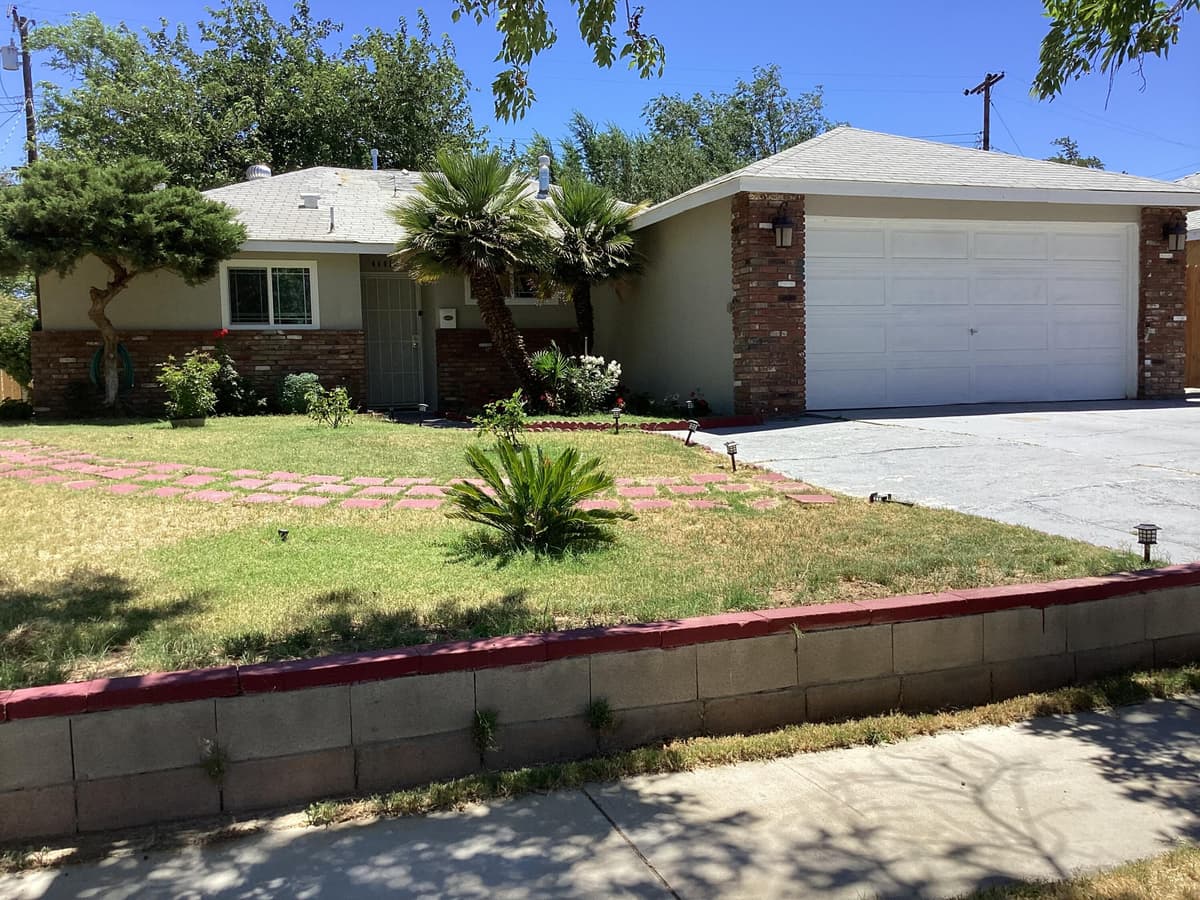 44014 Fern Avenue