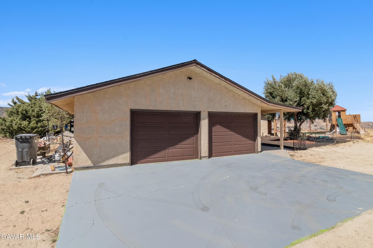 8734 Vientos Drive