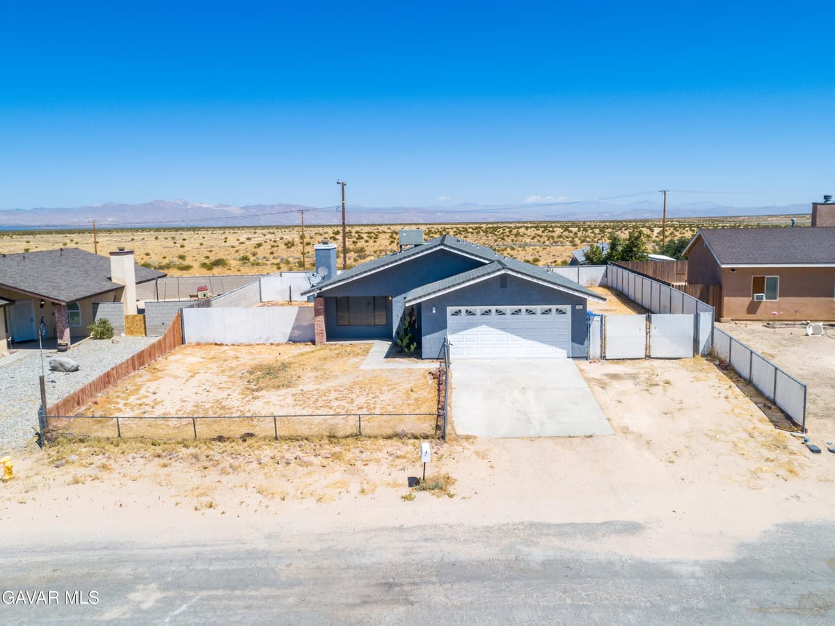 10611 N Garibaldi Dr Drive