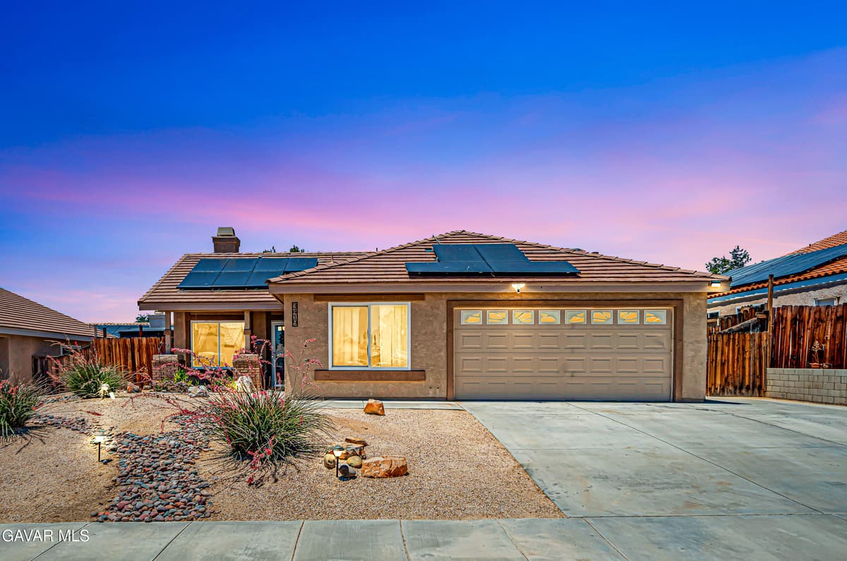 3419 Dakota Street