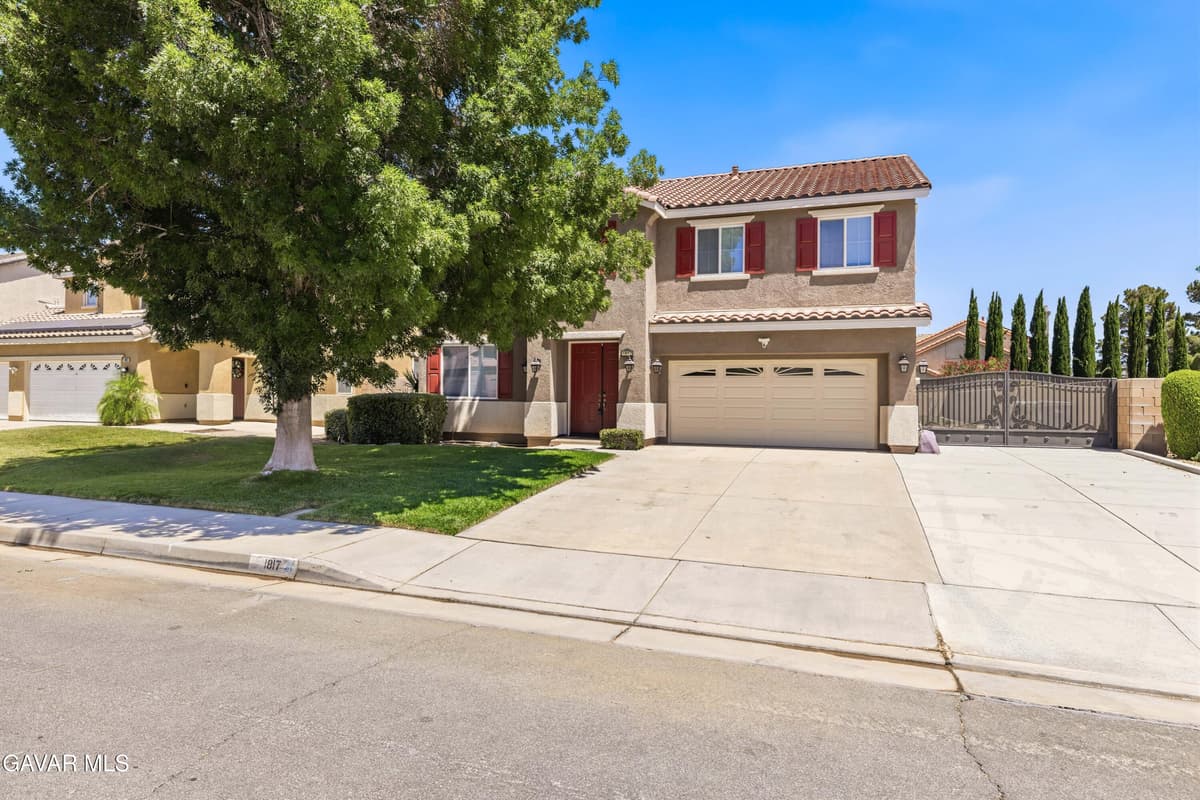 1817 Sunshine Parkway