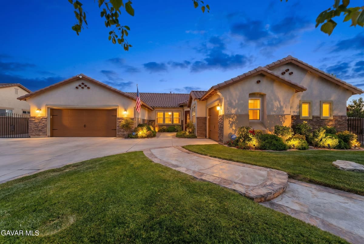 41753 Doverwood Court