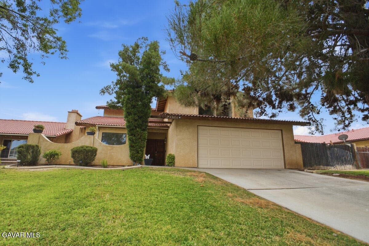 43836 Emile Zola Street