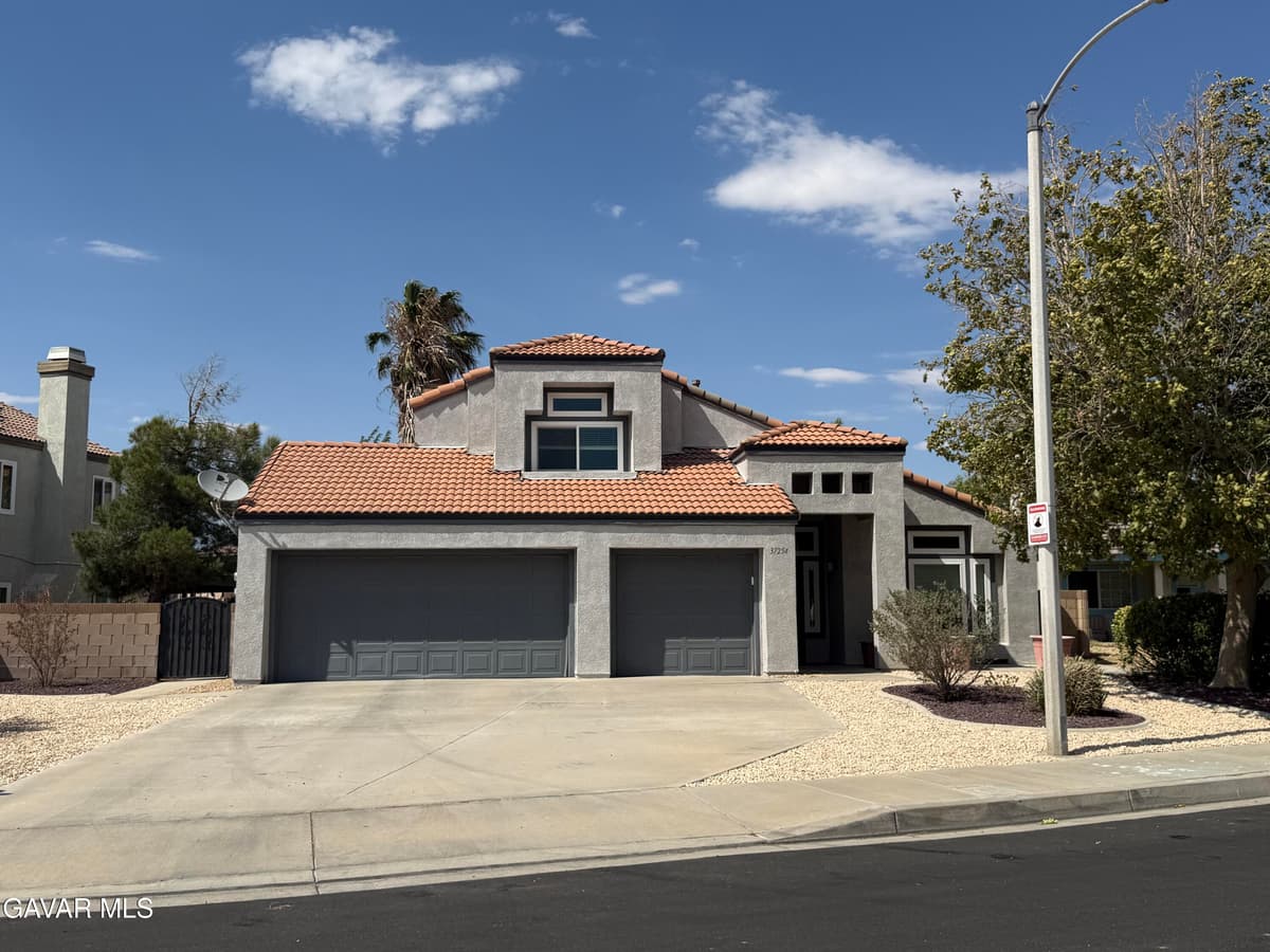 37254 Carousel Circle