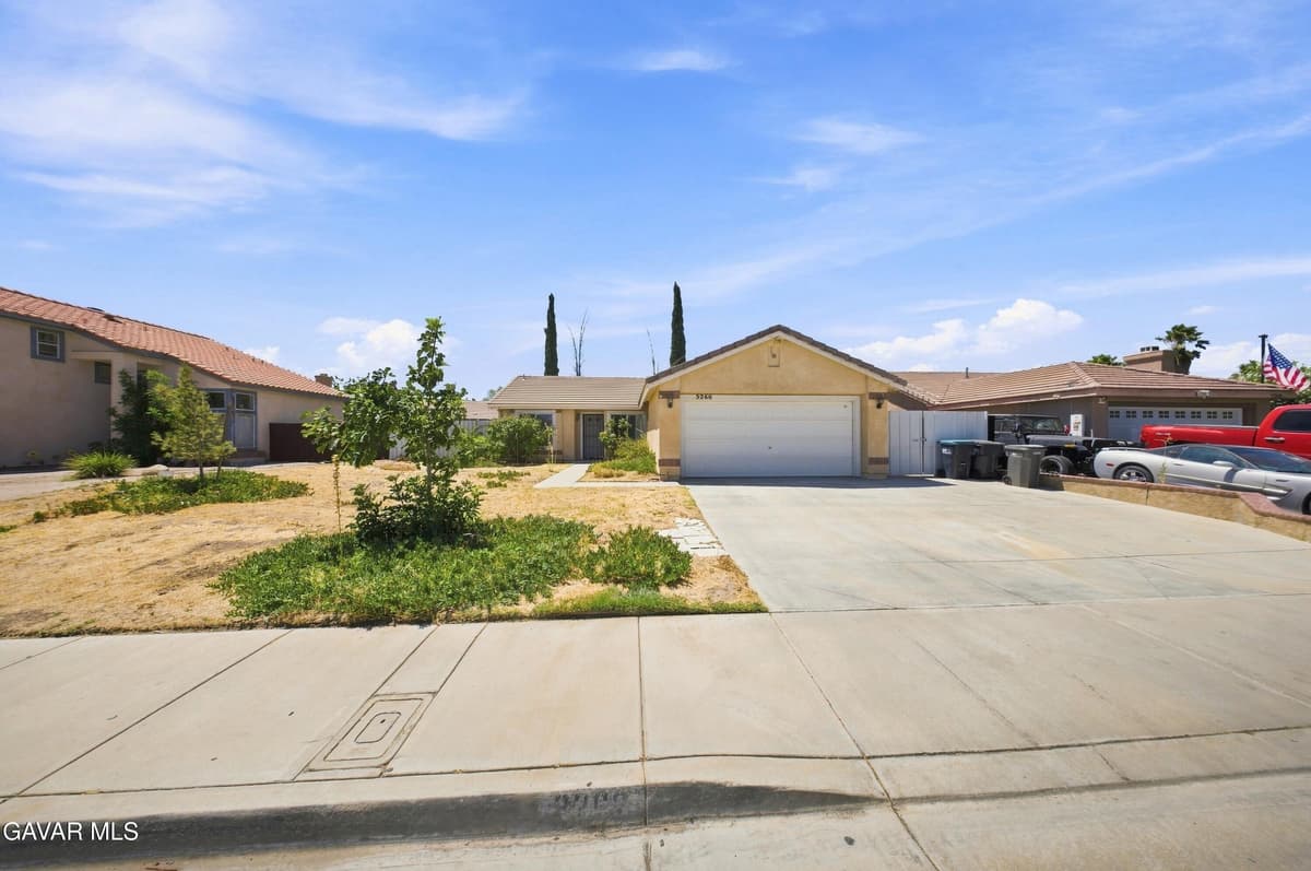3266 Viana Drive