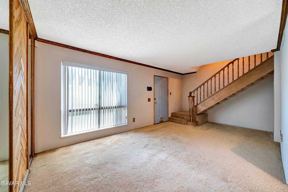 2929 W Avenue J4