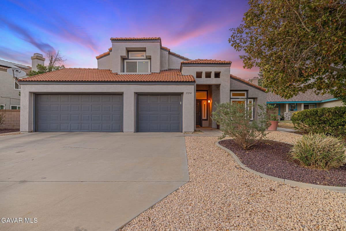 37254 Carousel Circle