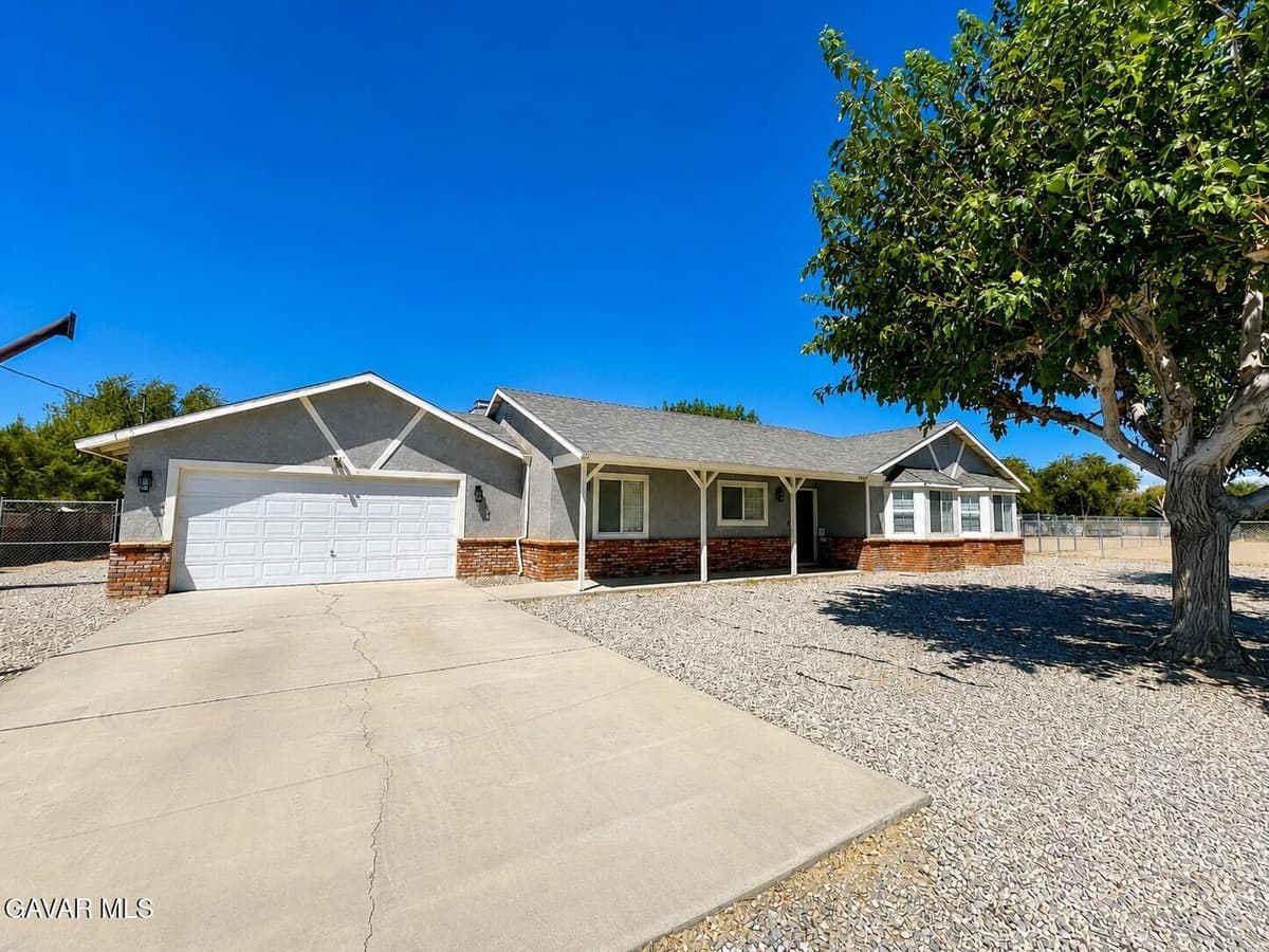 9647 E Avenue S4