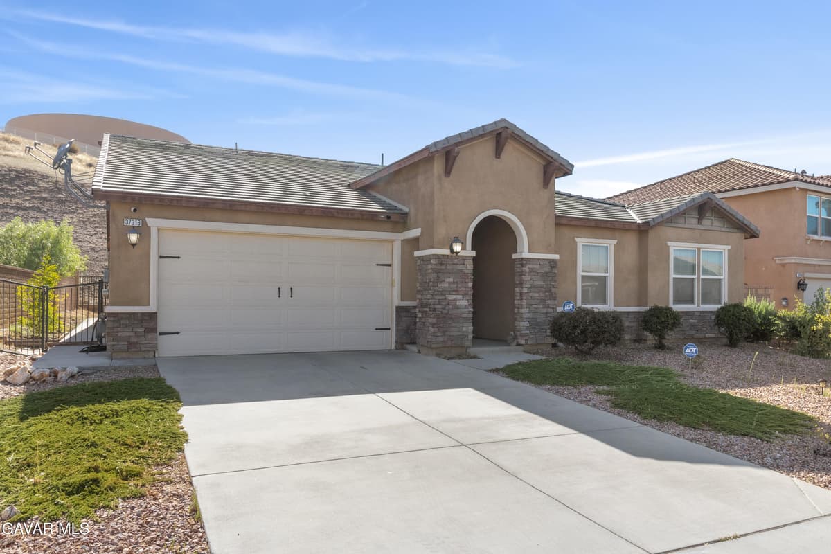37316 Paintbrush Drive