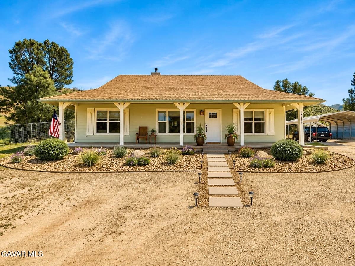 46472 Kings Canyon Road