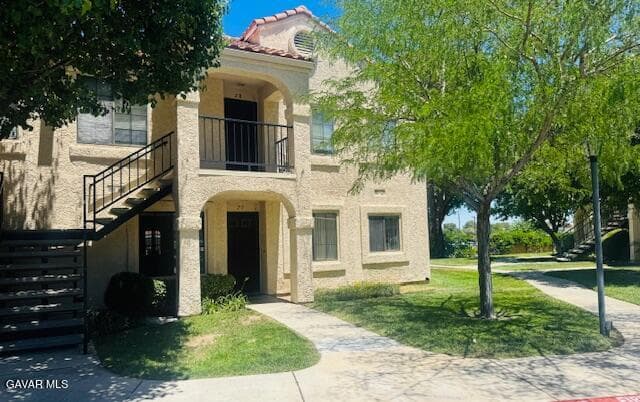 2554 Olive Drive
