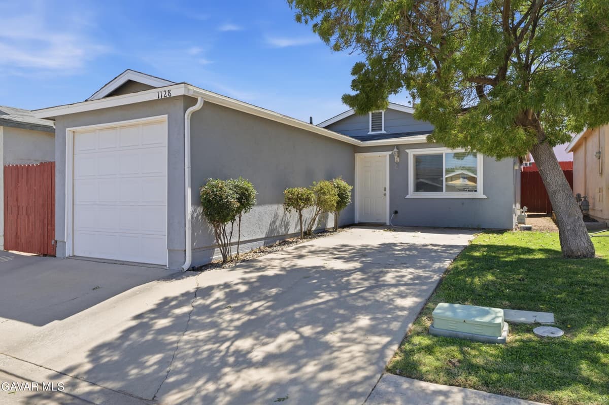 1128 Miller Lane