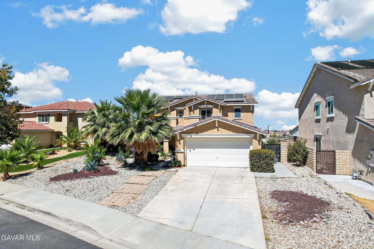 2225 Carolyn Drive