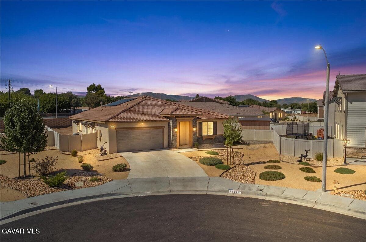 Palmdale homes for sale
