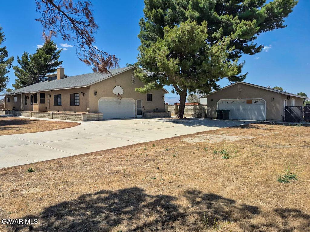 7523 Cypress Avenue