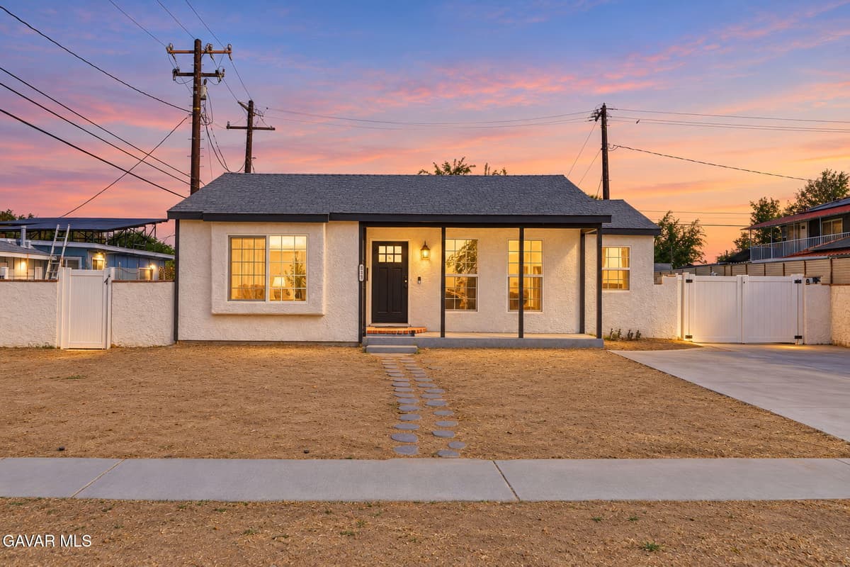 1309 W Jackman Street