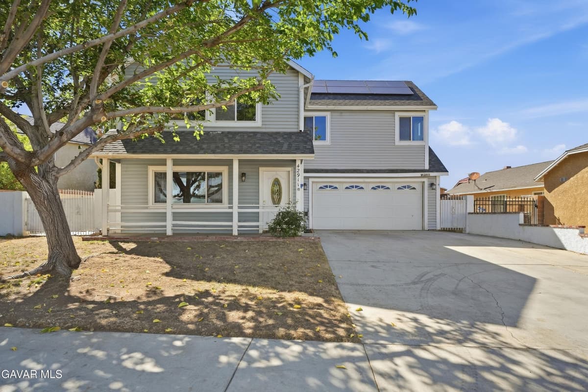 42911 Lemonwood Drive