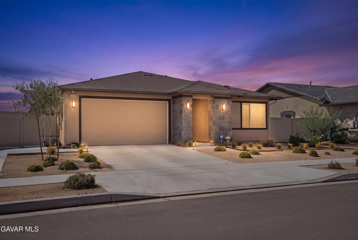 3218 Garnet Lane