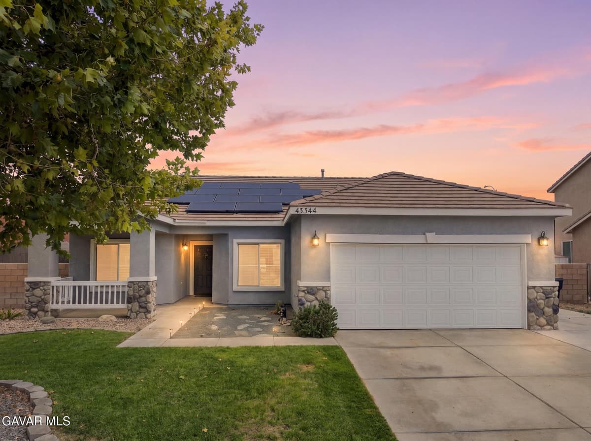 45344 Tiana Rose Street