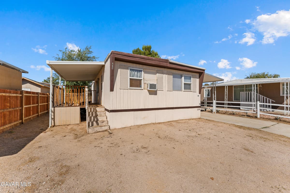 3300 W 15th Street