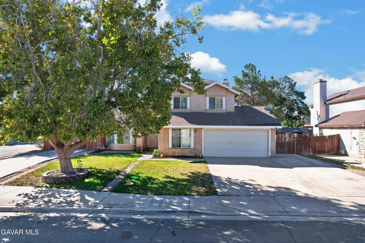 3846 E Avenue R12
