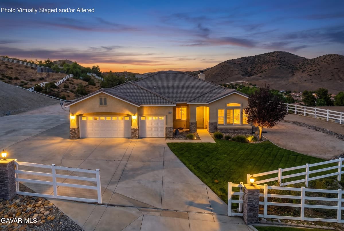 34412 Desert Road