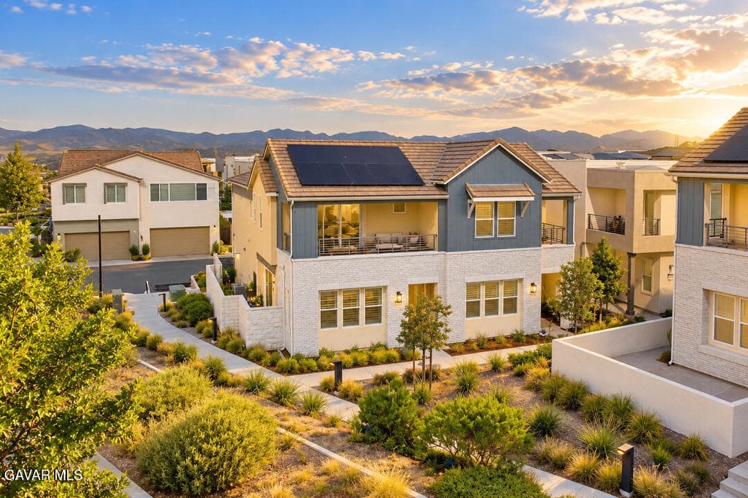 27276 Red Willow Court