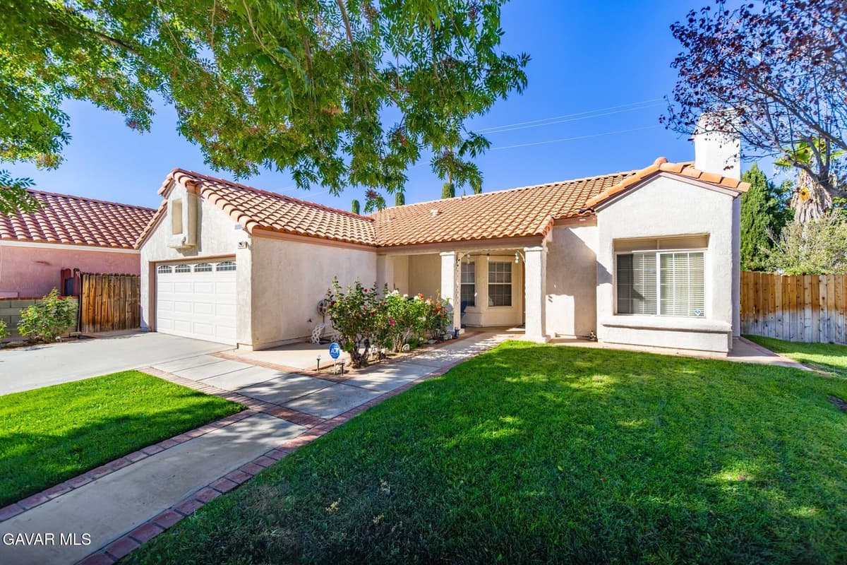 1521 Windsor Place