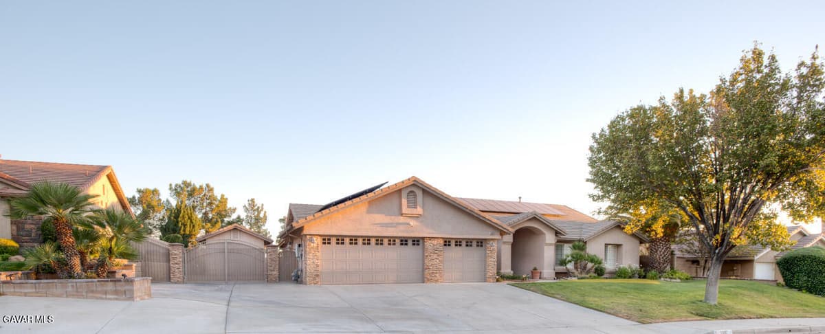 5331 Max Godde Lane