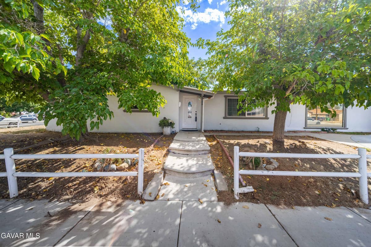 3120 E Avenue Q4