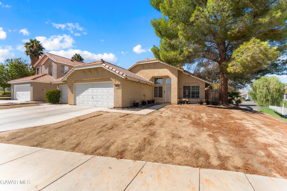 37141 Golden Oak Drive