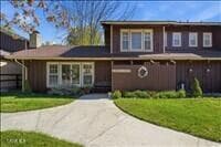 5 Meadow Lakes Drive