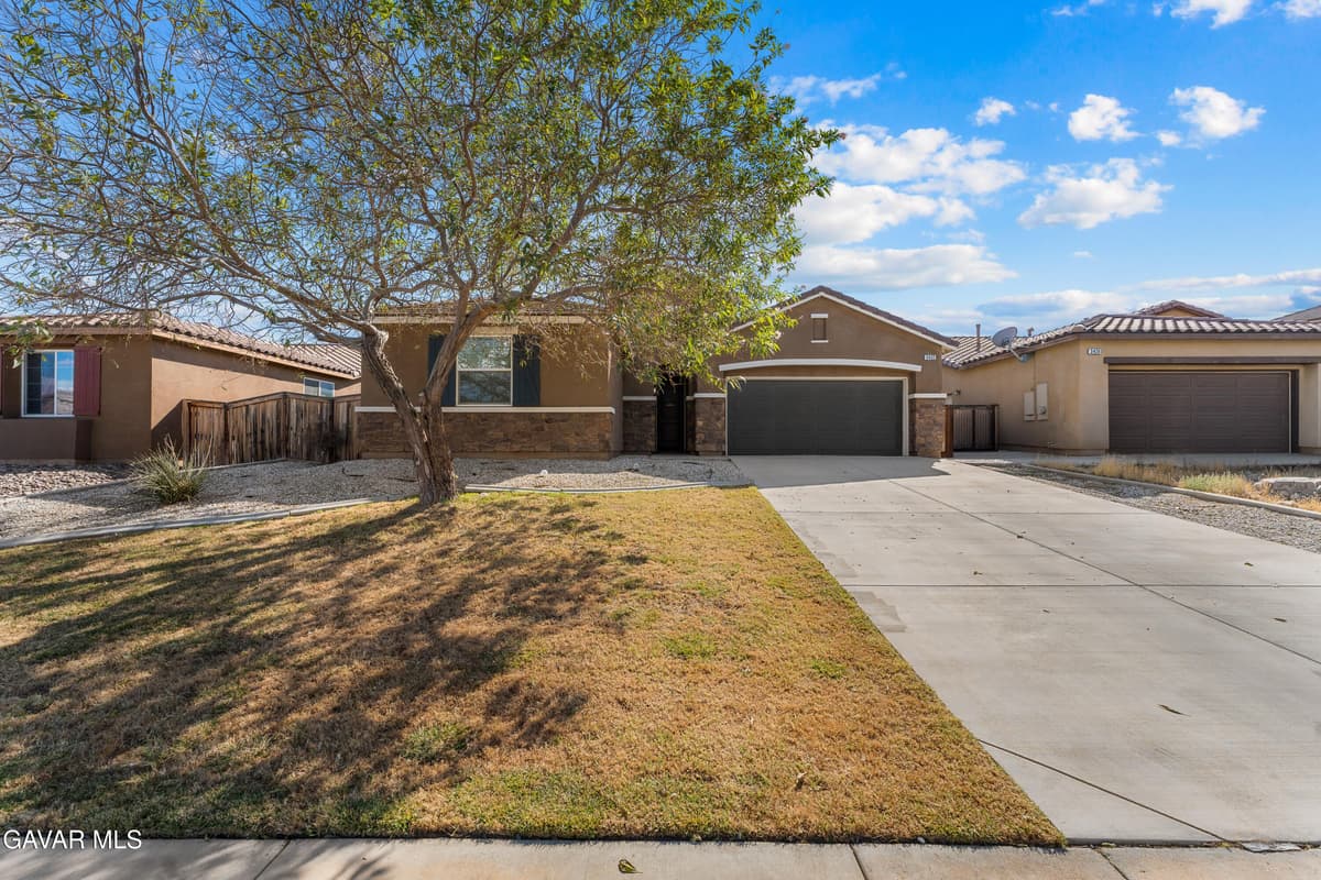 3422 Arrowhead Court