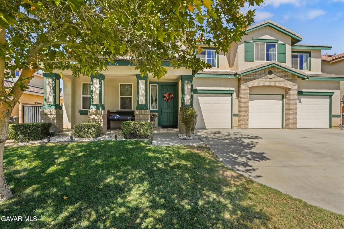 3317 Vahn Lane