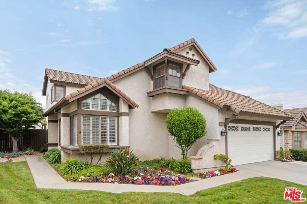 2136 Sunrise Circle