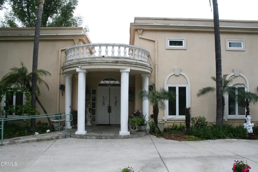 500 Georgian Road
