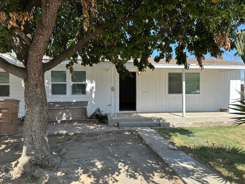 1012 Yosemite Drive