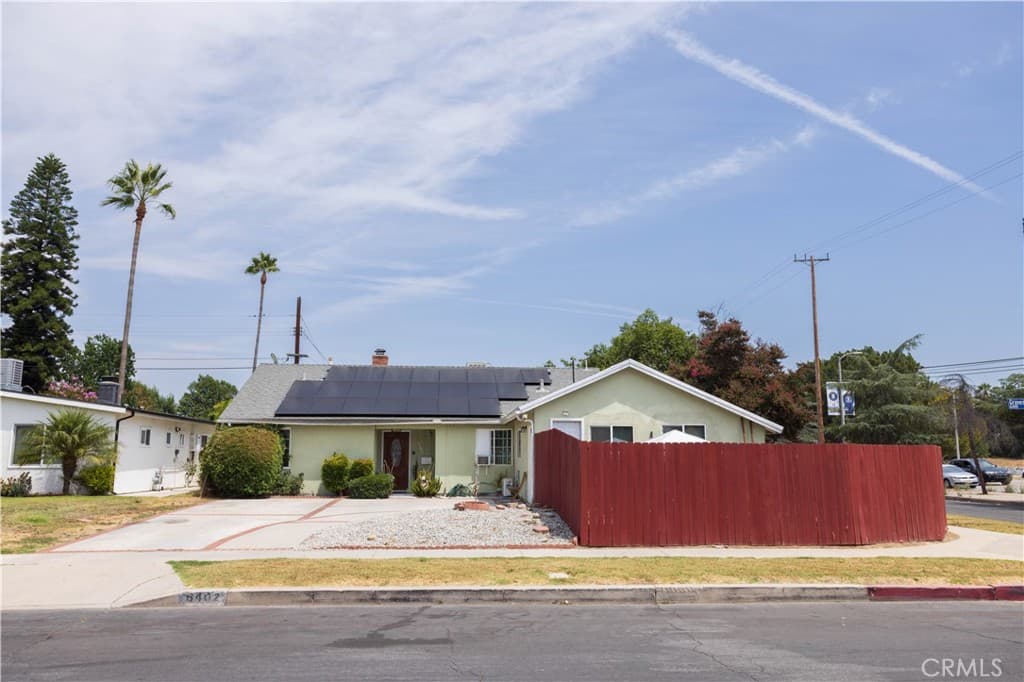 6402 Graves Avenue