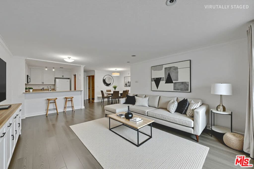 121 S Hope Street 429