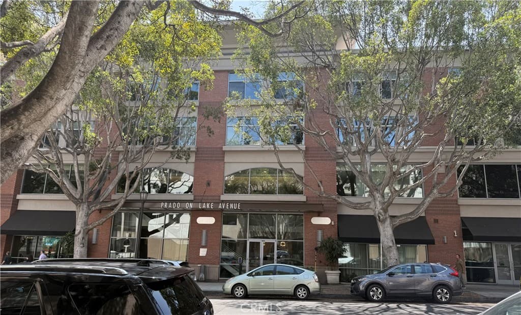 840 E Green Street 227