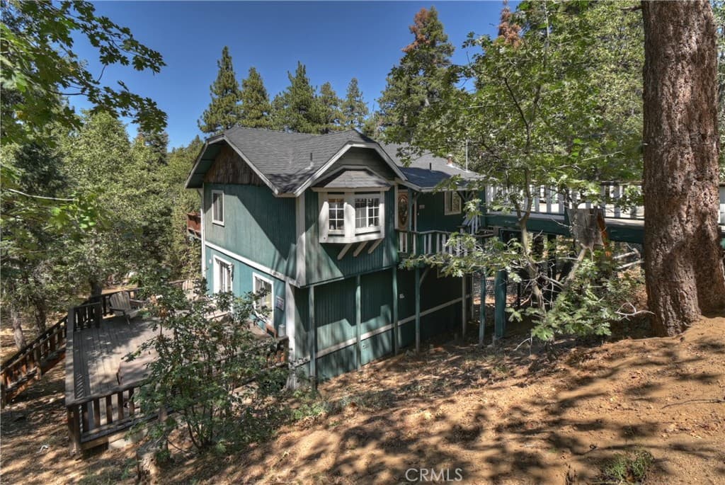 1134 Siskiyou Drive