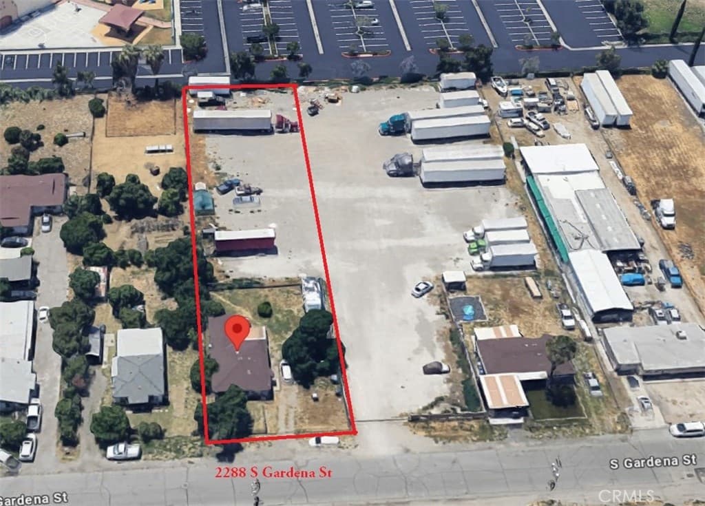 2288 S Gardena
