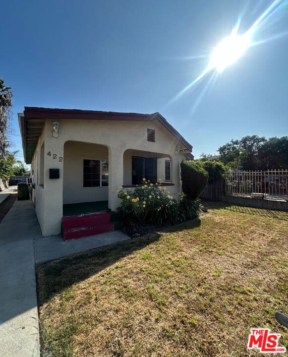 422 E Colden Avenue