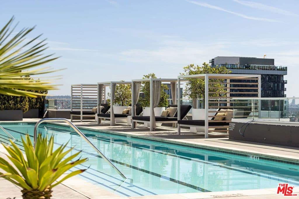 6250 Hollywood Boulevard 6K