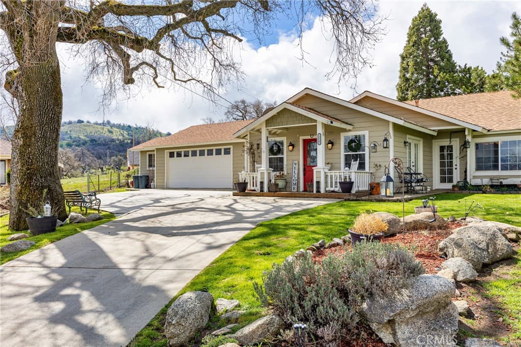 28841 Delaware Drive