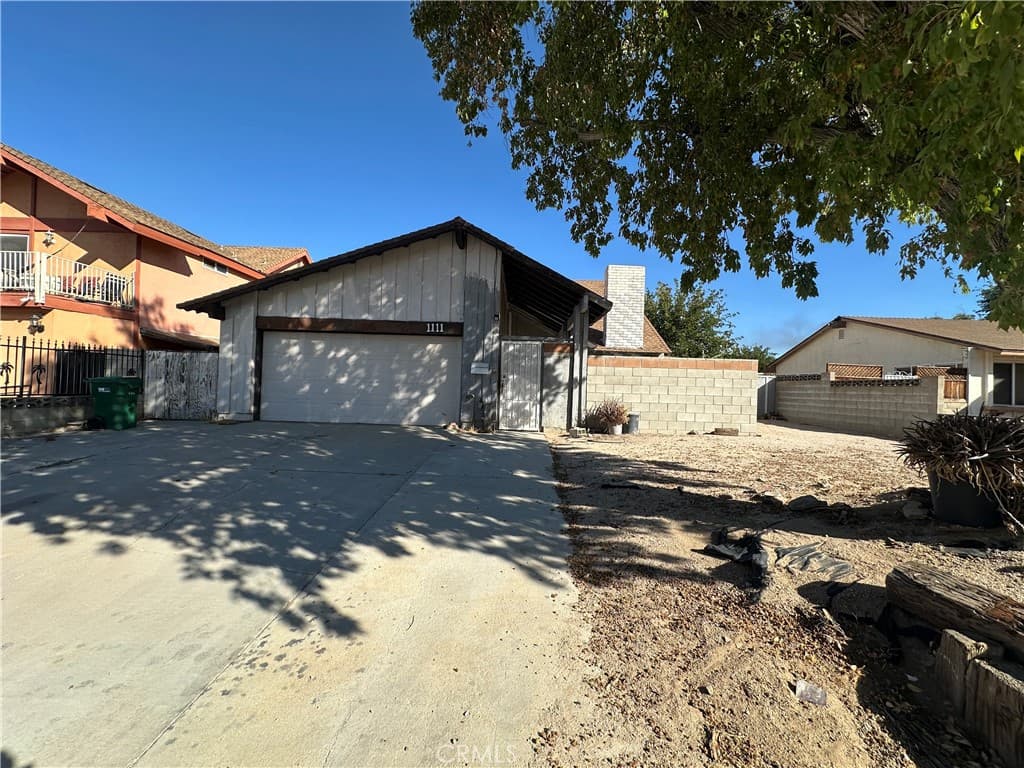 1111 Caperton