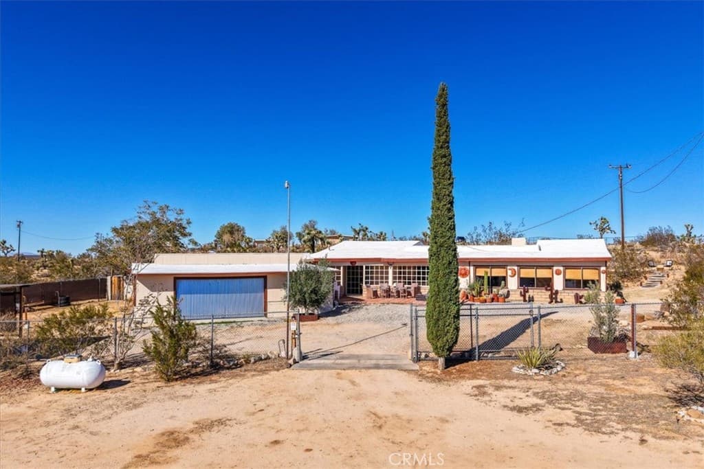 3707 Indio Ave
