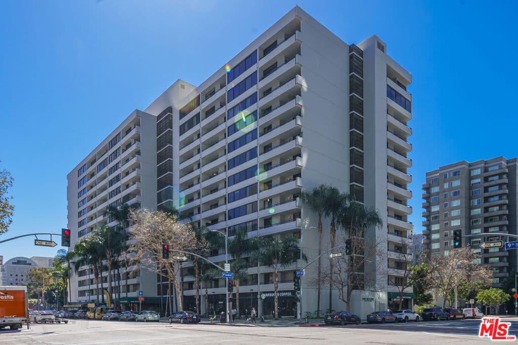 600 W 9th Street 1502