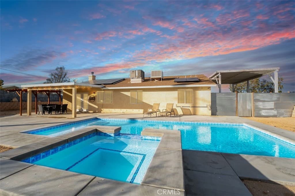 60205 Latham Trl